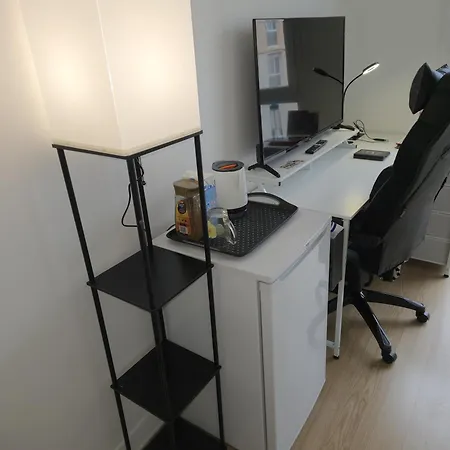 Pres Des 24h Avec 1 Lit Et 1 Lit D'appoint -60kg Accommodatie bij particulieren Le Mans