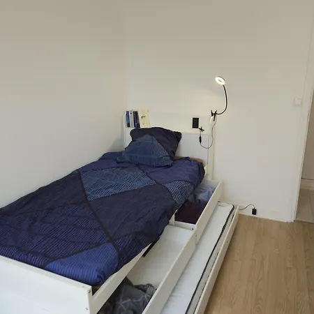 Pres Des 24h Avec 1 Lit Et 1 Lit D'appoint -60kg *